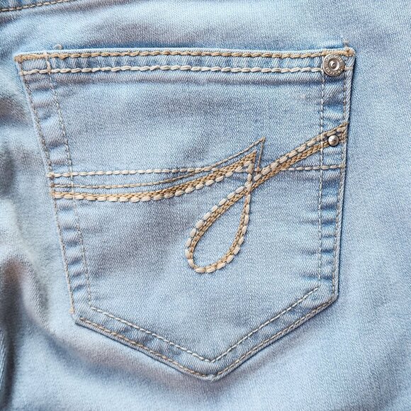 Jordache Light Wash Skinny Jeans Size 4 - Picture 15 of 16